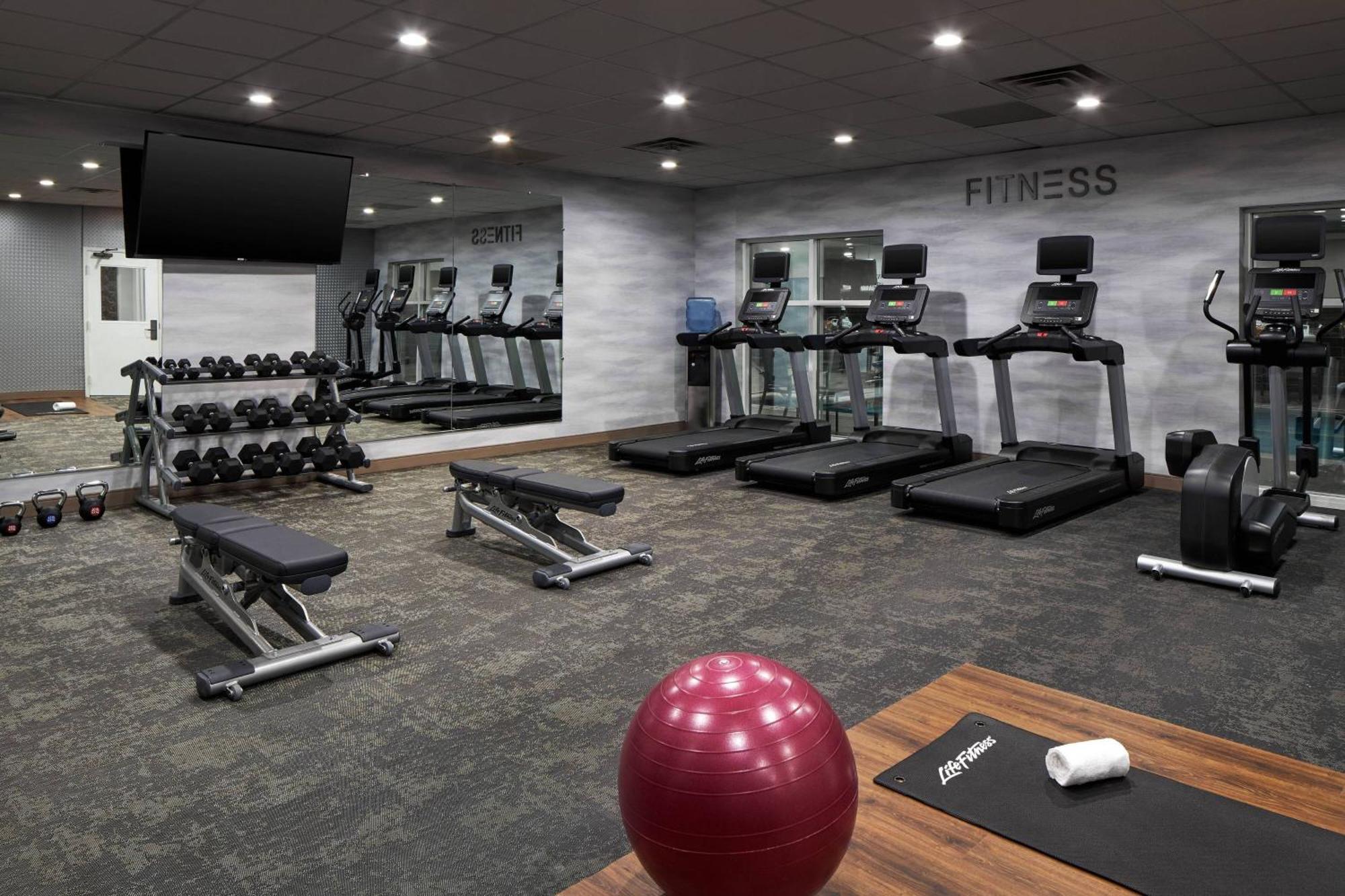Fairfield Inn & Suites By Marriott Virginia Beach/Norfolk Airport Dış mekan fotoğraf